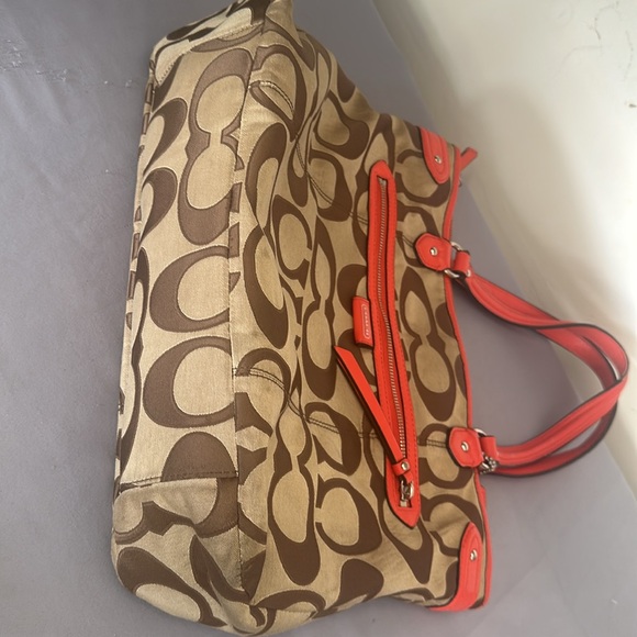 Coach Dsy OTL sig em Orange tote - Picture 3 of 14